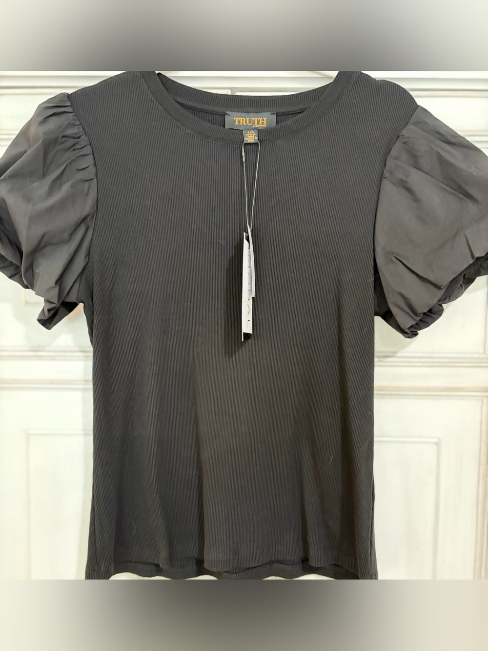 NWT SZ L TRUTH Black Puff Sleeve Ribbed Short Sleeve Tee